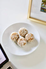 Load image into Gallery viewer, Salted Caramel Energy Balls